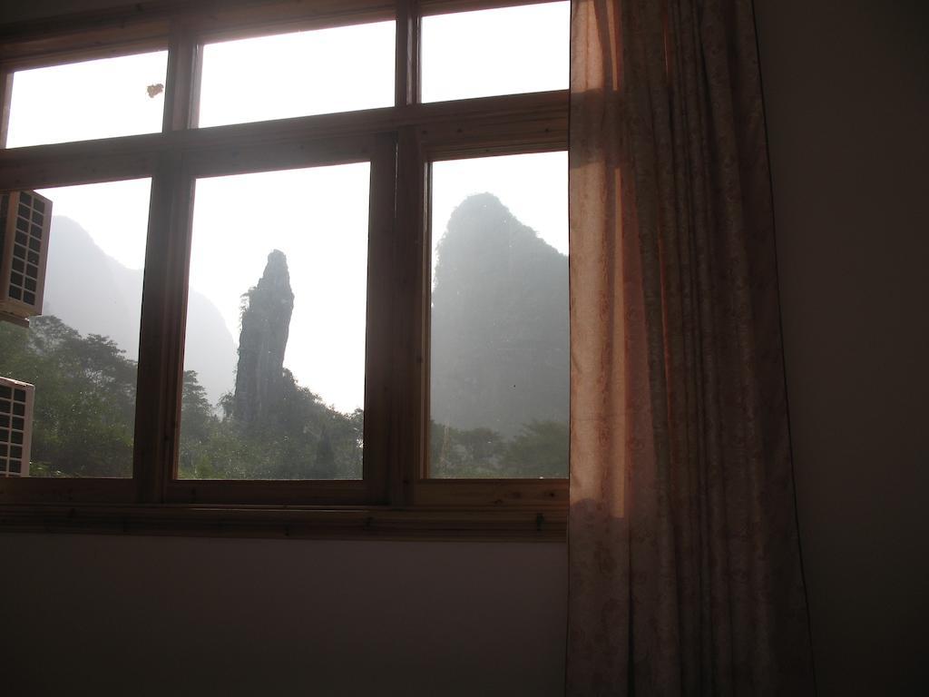 Yangshuo Peaceful Valley Retreat Hotel Buitenkant foto