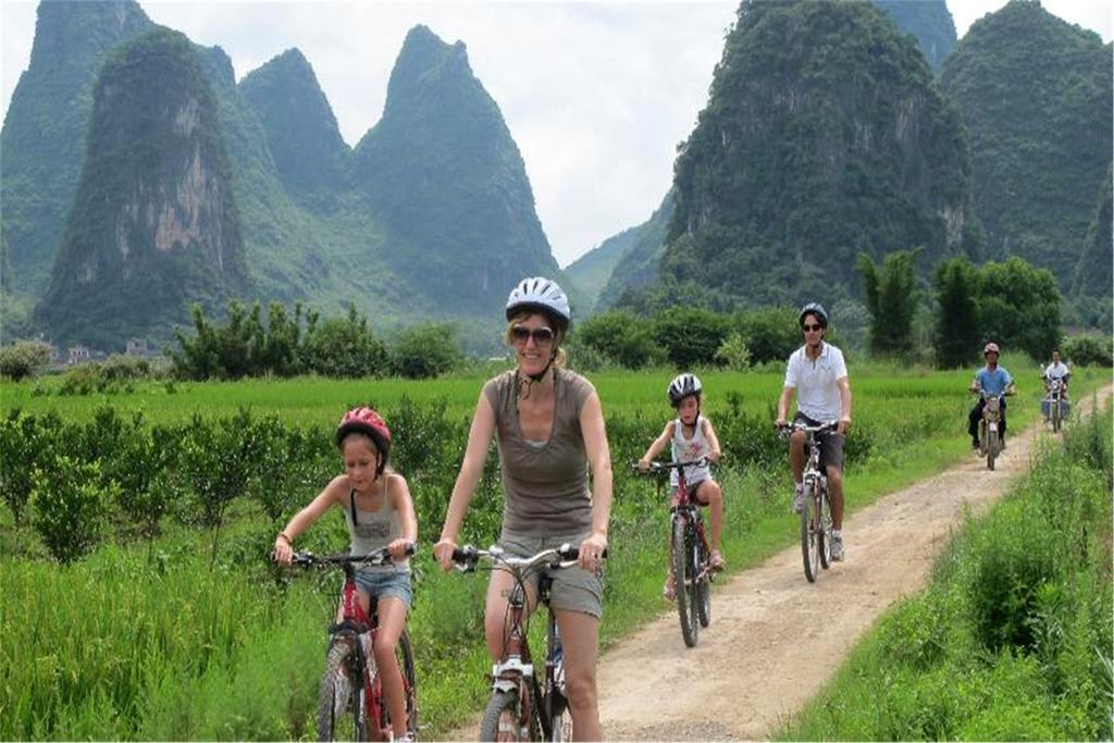 Yangshuo Peaceful Valley Retreat Hotel Buitenkant foto